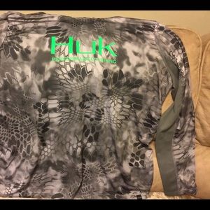 HUK shirt
